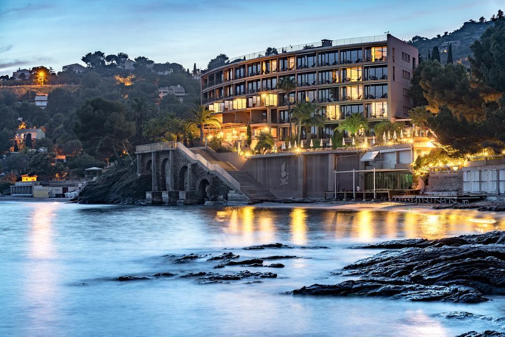 Hotel Le Bailli De Suffren เลอรายอล-กานาเดล-โซร์-แม ภายนอก รูปภาพ