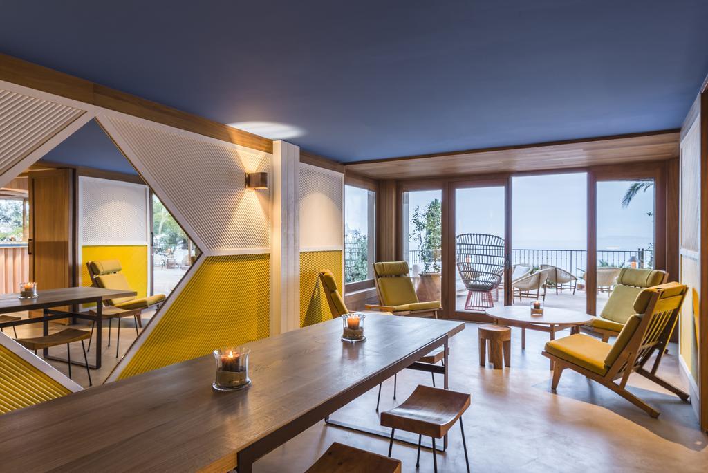 Hotel Le Bailli De Suffren เลอรายอล-กานาเดล-โซร์-แม ภายนอก รูปภาพ