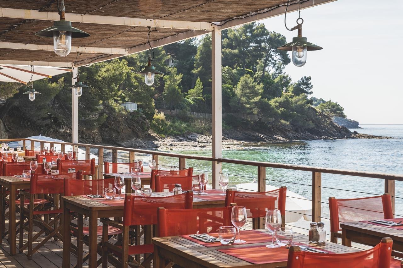 Hotel Le Bailli De Suffren เลอรายอล-กานาเดล-โซร์-แม ภายนอก รูปภาพ